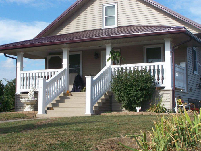 Residential Light Brown Home Yard
